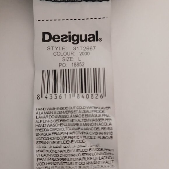 Desigual Tank Size M Colorful Tee Top - Picture 8 of 9